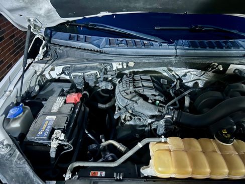 Used 2016 Ford F150 XLT w/ Equipment Group 301A Mid image 20