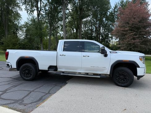 Used 2021 GMC Sierra 2500 Denali w/ Denali Ultimate Package AWD/4WD image 6