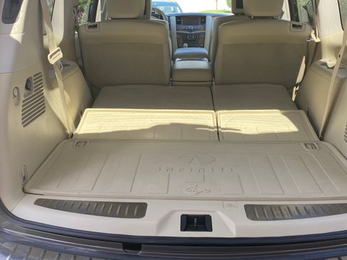 Used 2014 INFINITI QX80 4WD w/ Theater Package image 11