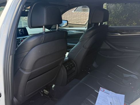 Used 2018 BMW 540i image 13