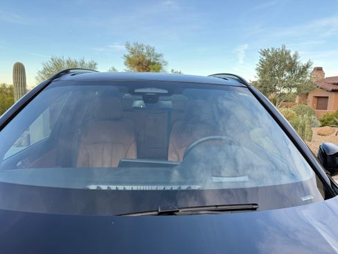 Used 2022 BMW X5 M50i w/ Executive Package image 19