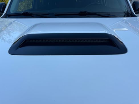 Used 2018 Toyota 4Runner TRD Off-Road Premium image 13