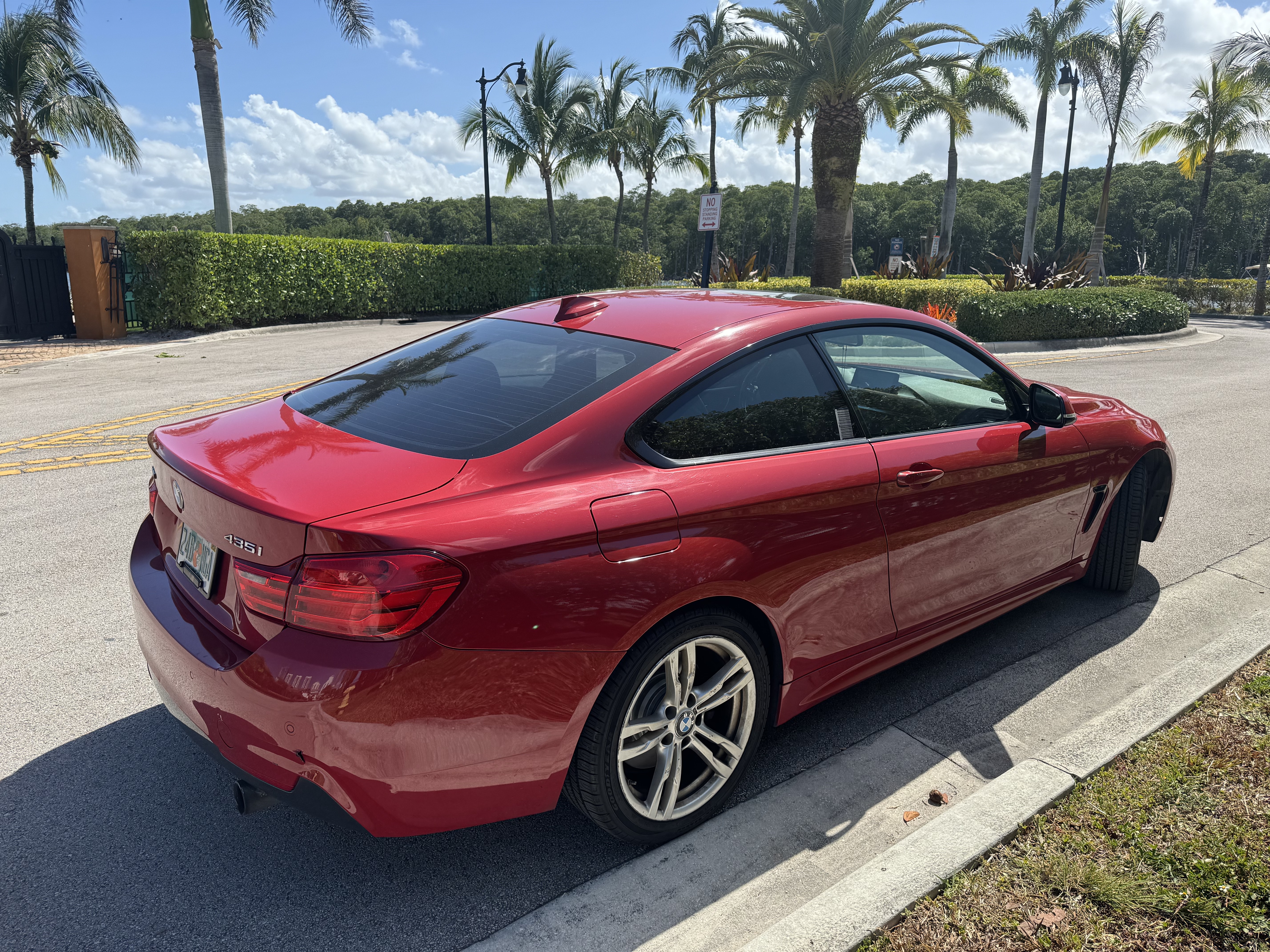 Used 2014 BMW 435i xDrive Coupe AWD/4WD image 5
