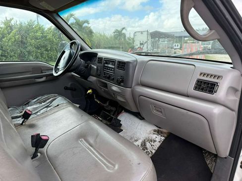 Used 1999 Ford F350 141 WB image 8