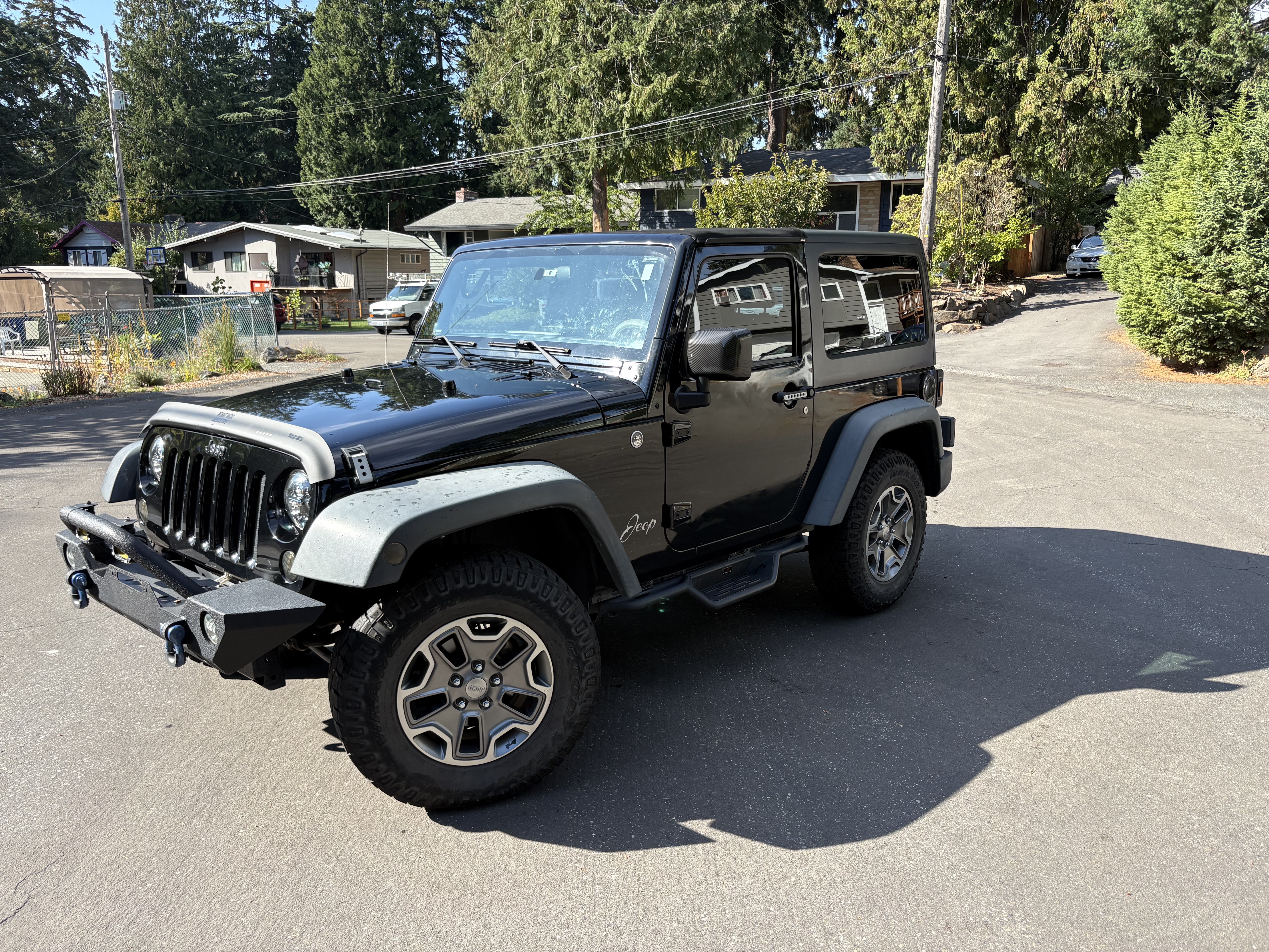 Used 2011 Jeep Wrangler Sport w/ Mopar Chrome Edition Group AWD/4WD image 1