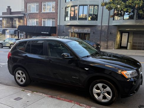 Used 2012 BMW X3 xDrive28i AWD/4WD image 1