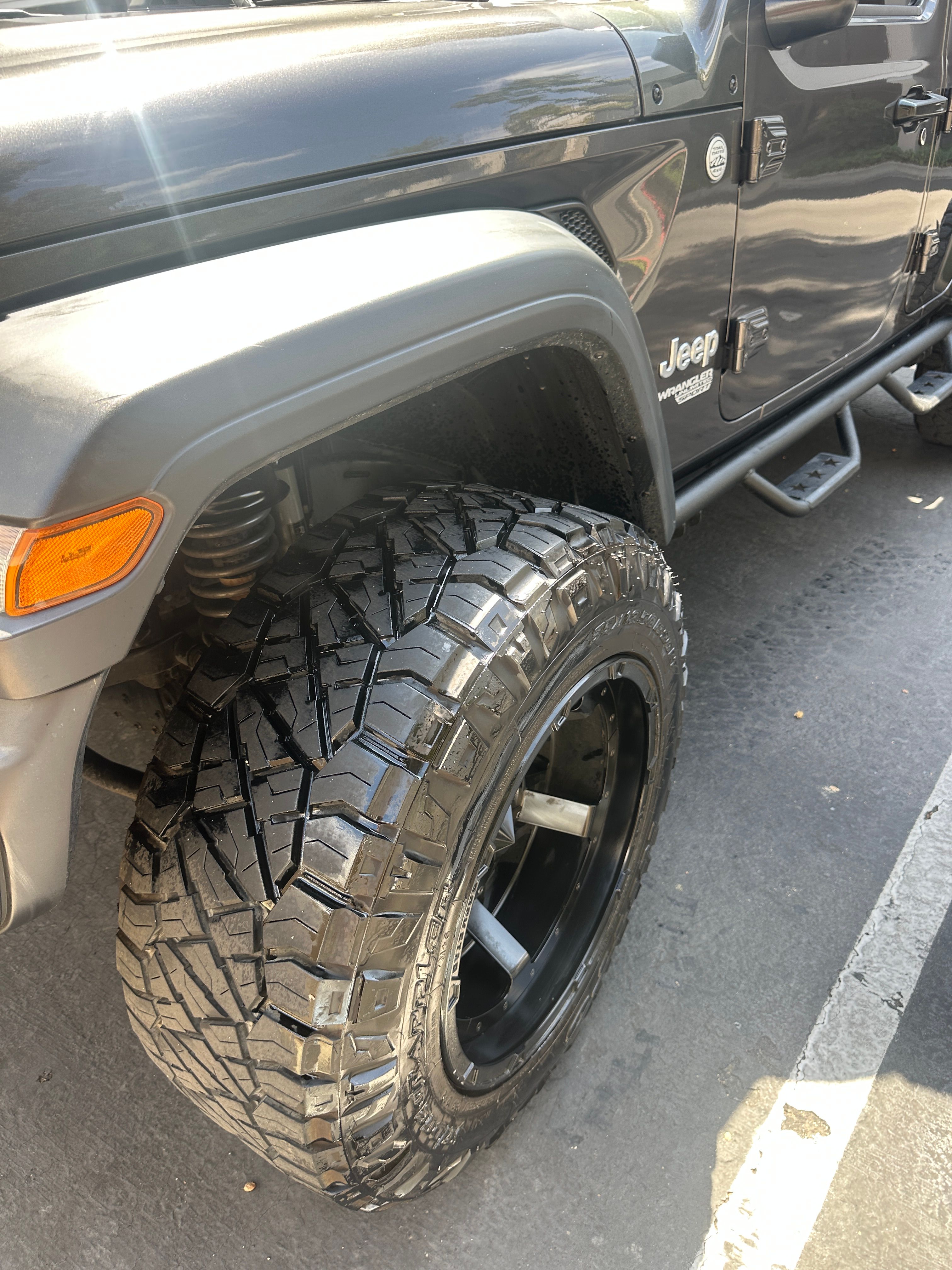 Used 2018 Jeep Wrangler Unlimited Sport S AWD/4WD image 17