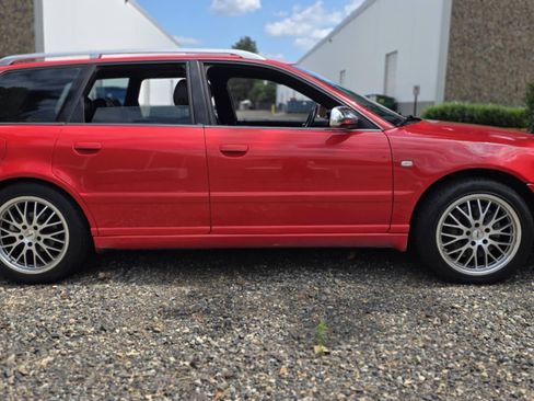 Used 2001 Audi S4 Avant image 5