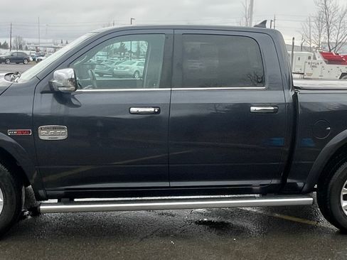 Used 2018 RAM 1500 Laramie Longhorn w/ Convenience Group image 4