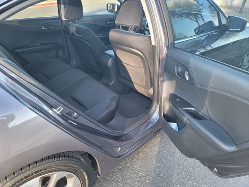 Used 2014 Honda Accord Sport image 11