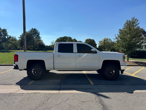 Used 2015 Chevrolet Silverado 1500 LT w/ Trailering Package image 8