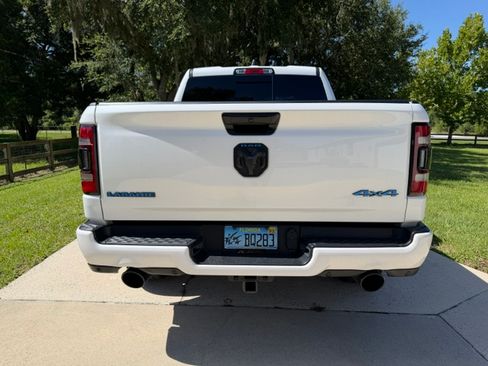 Used 2023 RAM 1500 Laramie AWD/4WD image 8