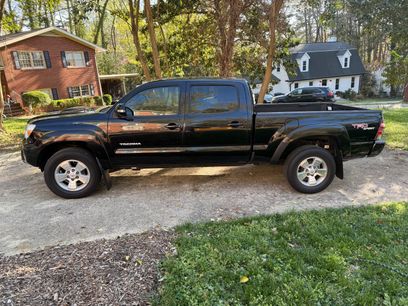 Used 2013 Toyota Tacoma 4x4 Double Cab w/ TRD Sport Pkg