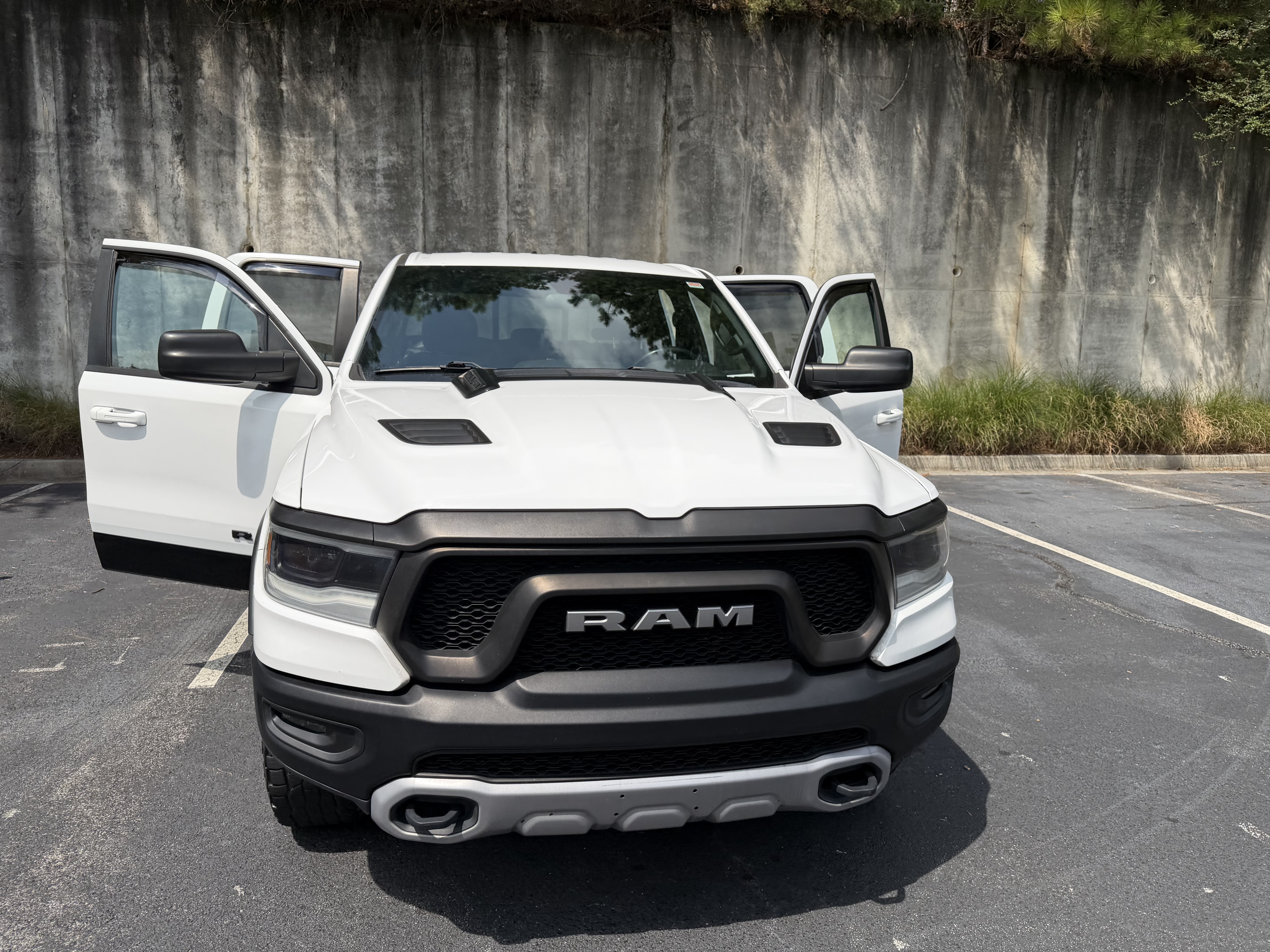 Used 2020 RAM 1500 Rebel AWD/4WD image 8