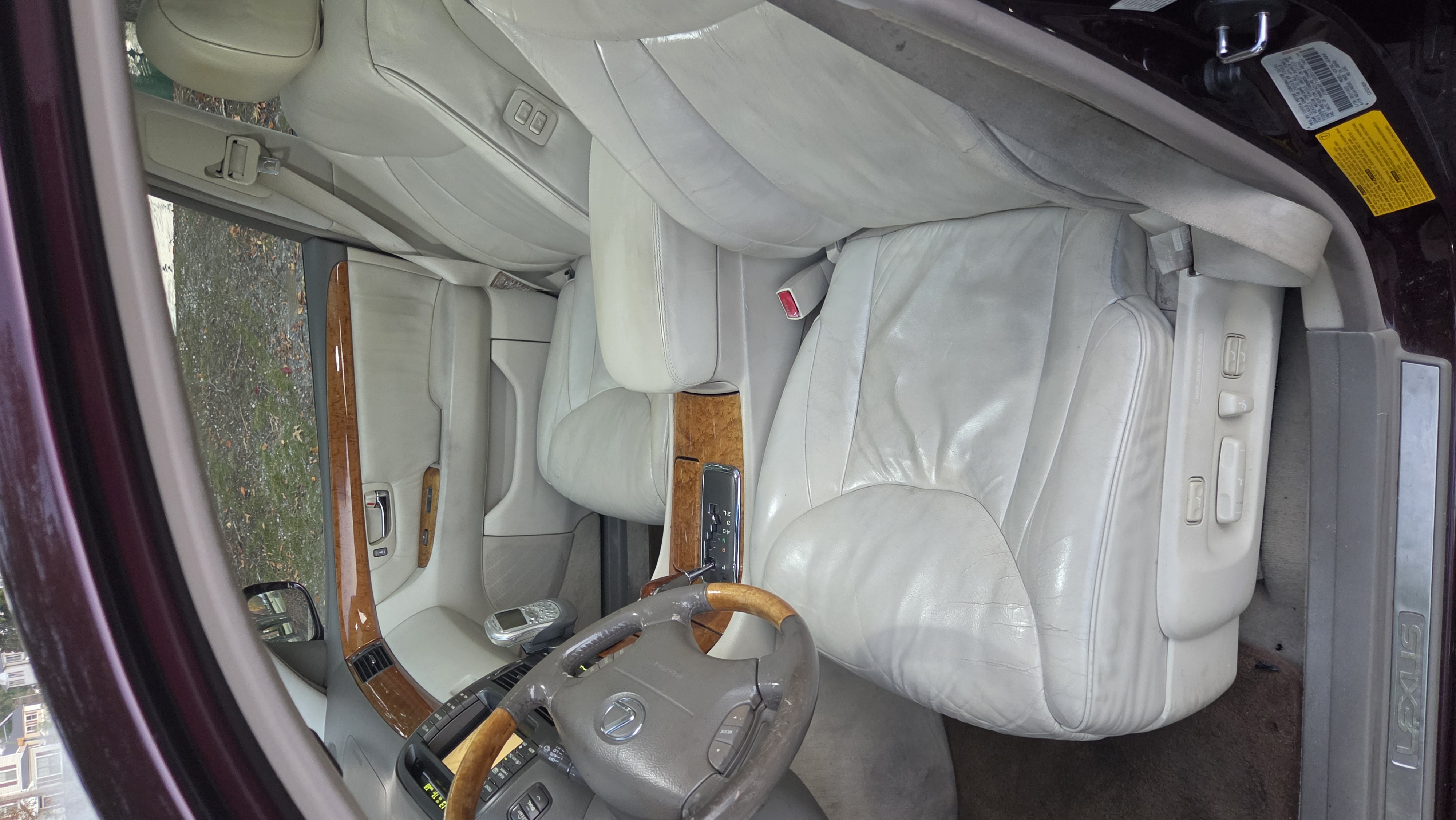 Used 2001 Lexus LS 430 RWD image 9