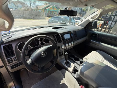 Used 2011 Toyota Tundra 2WD Double Cab w/ Tow Pkg image 5