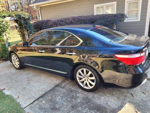 Used 2008 Lexus LS 460 image 1