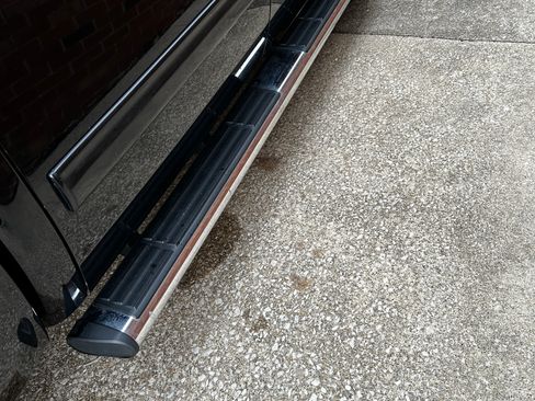 Used 2009 Chevrolet Silverado 1500 LTZ w/ Safety Package image 8