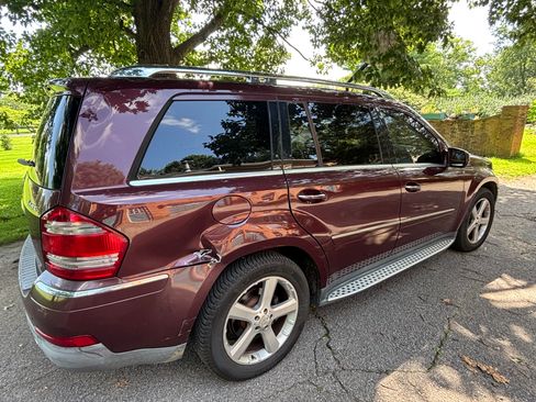 Used 2009 Mercedes-Benz GL 450 4MATIC image 9