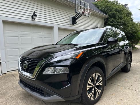 Used 2021 Nissan Rogue SV w/ Premium Package AWD/4WD image 1