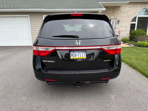 Used 2011 Honda Odyssey Touring image 9