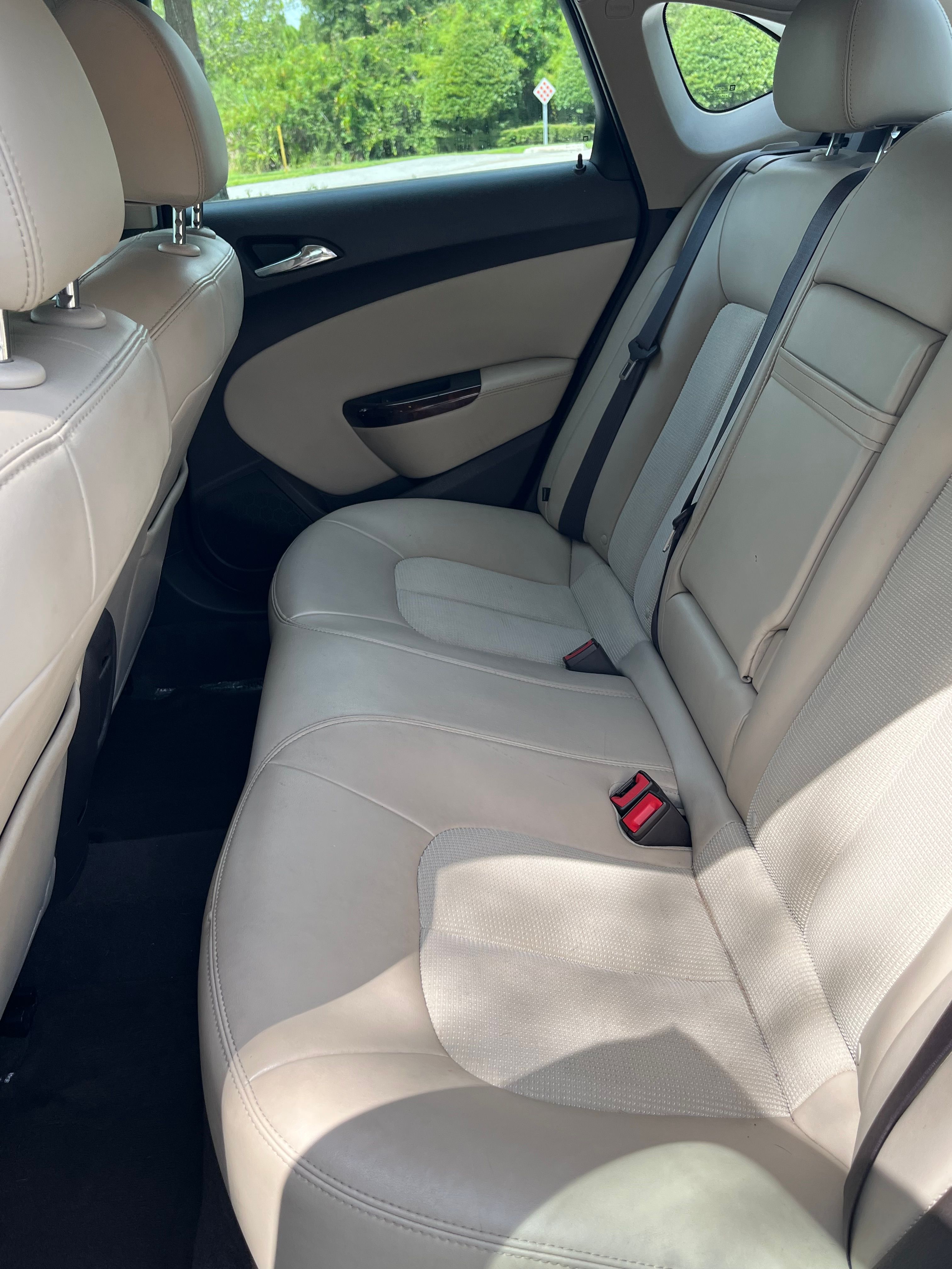 Used 2015 Buick Verano FWD image 9