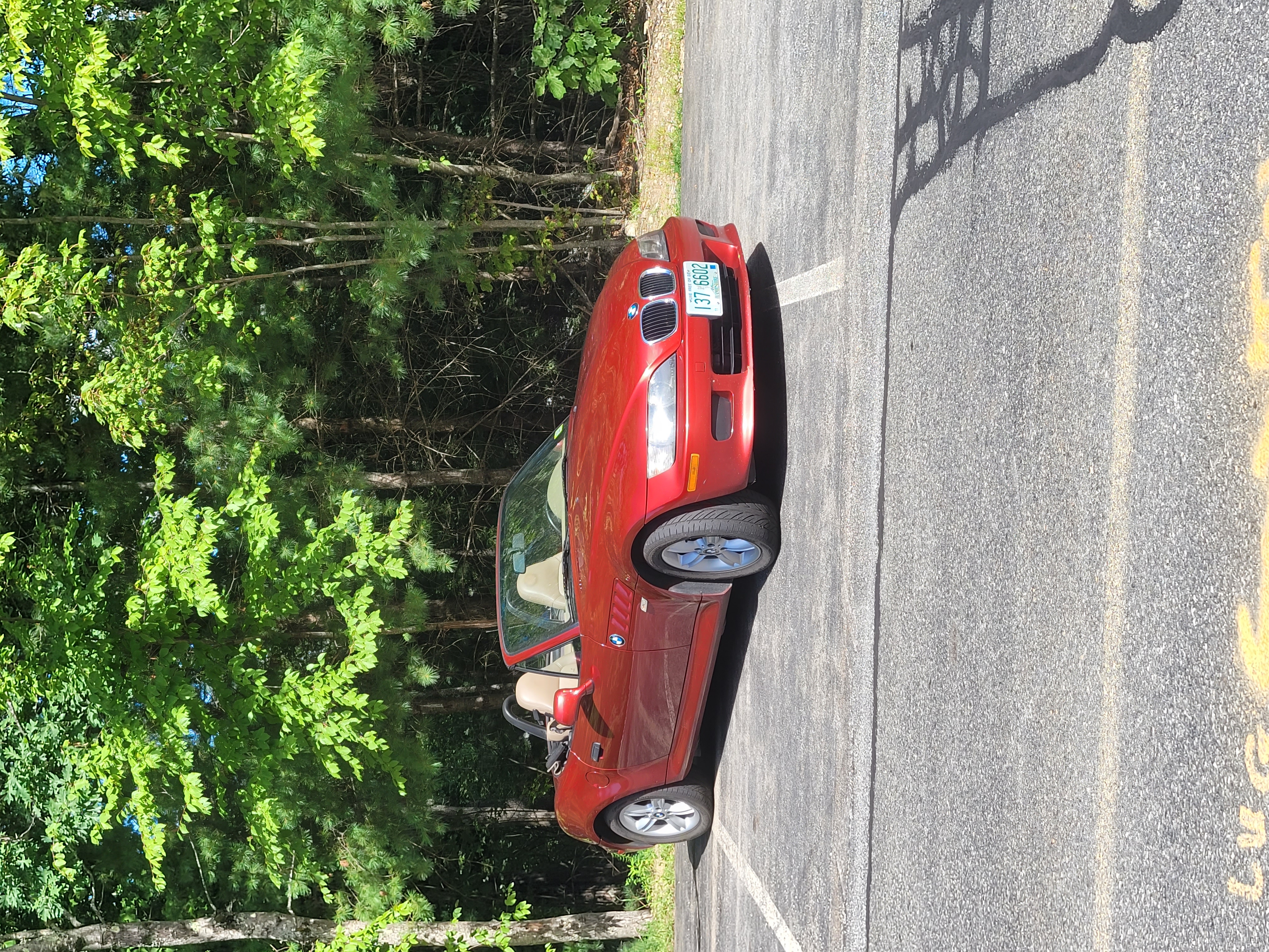 Used 2000 BMW Z3 2.5i RWD image 1
