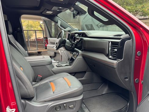 Used 2025 GMC Sierra 2500 AT4 w/ AT4 Premium Plus Package image 20