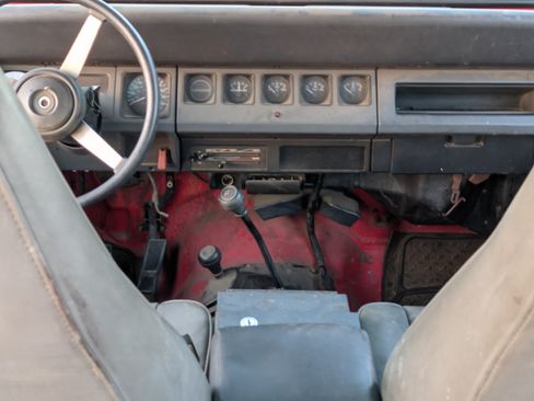 Used 1992 Jeep Wrangler 4WD image 8