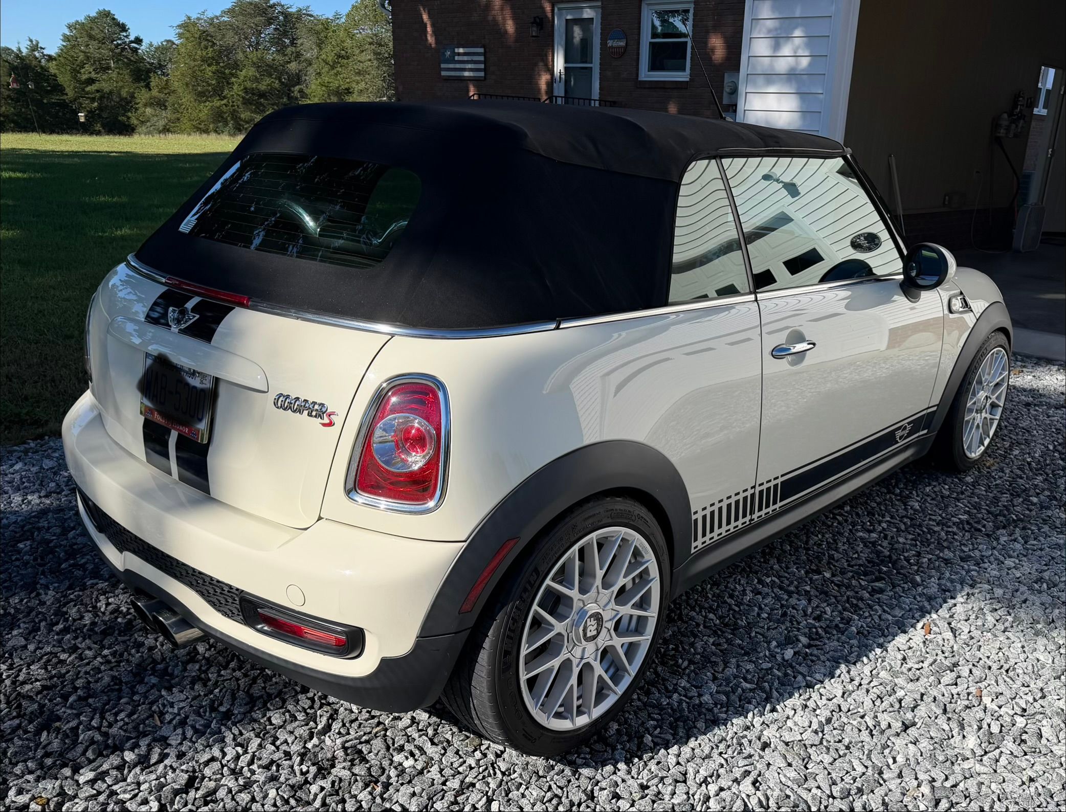 Used 2013 MINI Cooper S FWD image 4