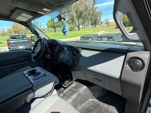 Used 2012 Ford F250 XL image 14