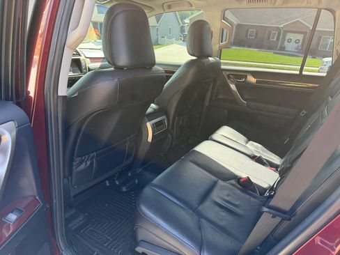 Used 2015 Lexus GX 460 w/ Premium Package AWD/4WD image 13