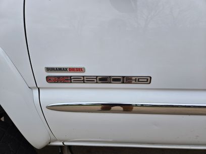 Used 2006 GMC Sierra 2500 SLE w/ Onstar Plus Package