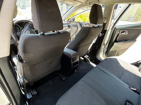 Used 2017 Toyota Corolla iM w/ Carpet Mat Package FWD image 12