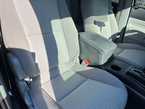 Used 2013 Toyota Tacoma PreRunner image 19