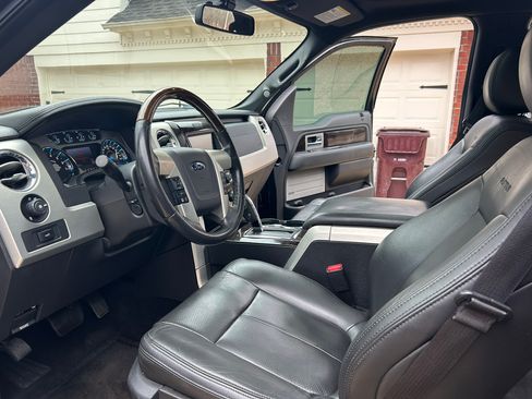 Used 2013 Ford F150 Platinum image 14