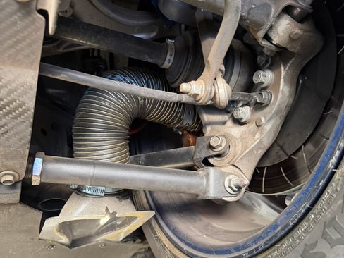 Used 2014 Nissan GT-R Black Edition image 29