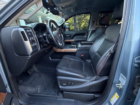 Used 2015 Chevrolet Silverado 2500 LTZ w/ Duramax Plus Package AWD/4WD image 13