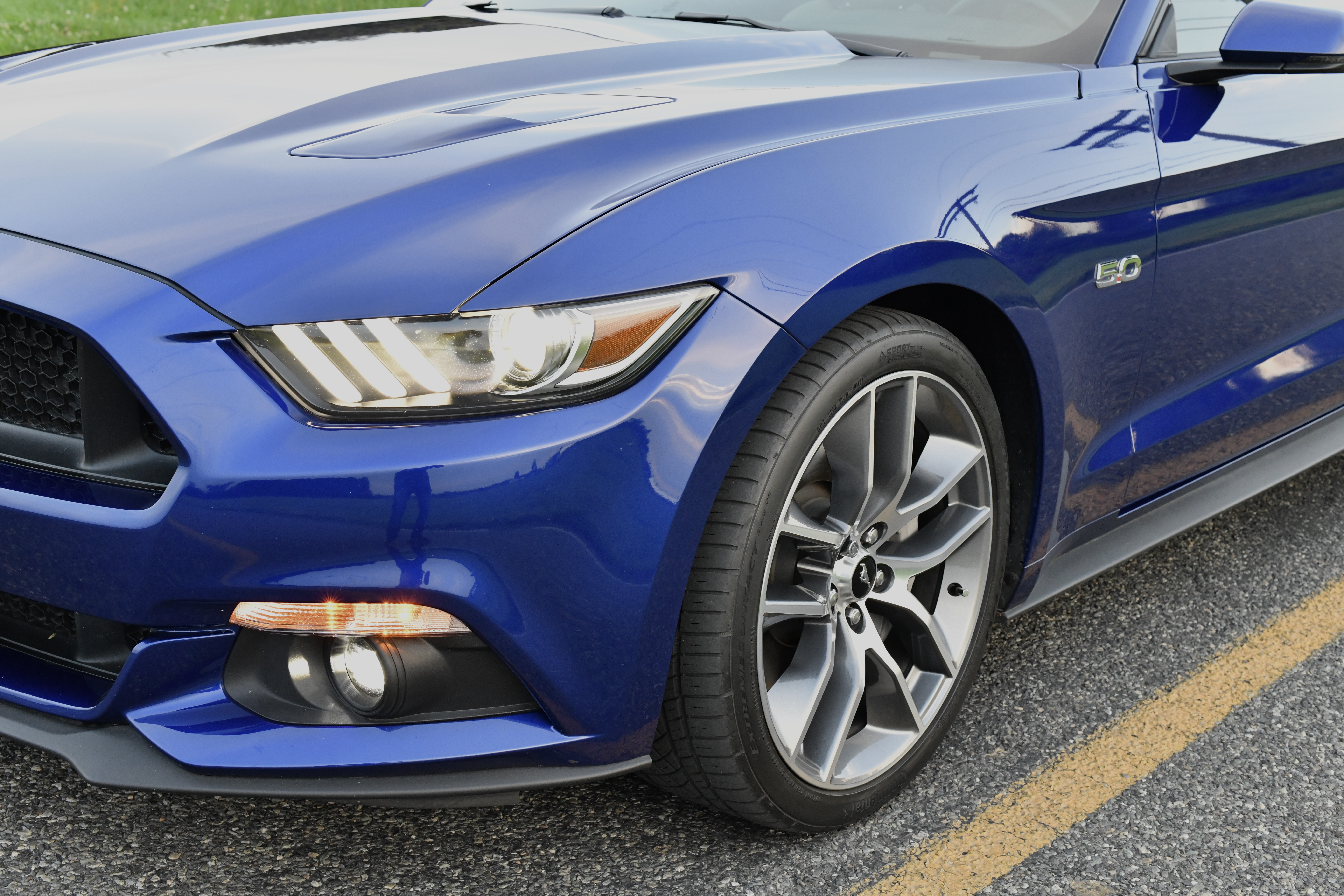 Used 2015 Ford Mustang GT Premium w/ Enhanced Security Package RWD image 15