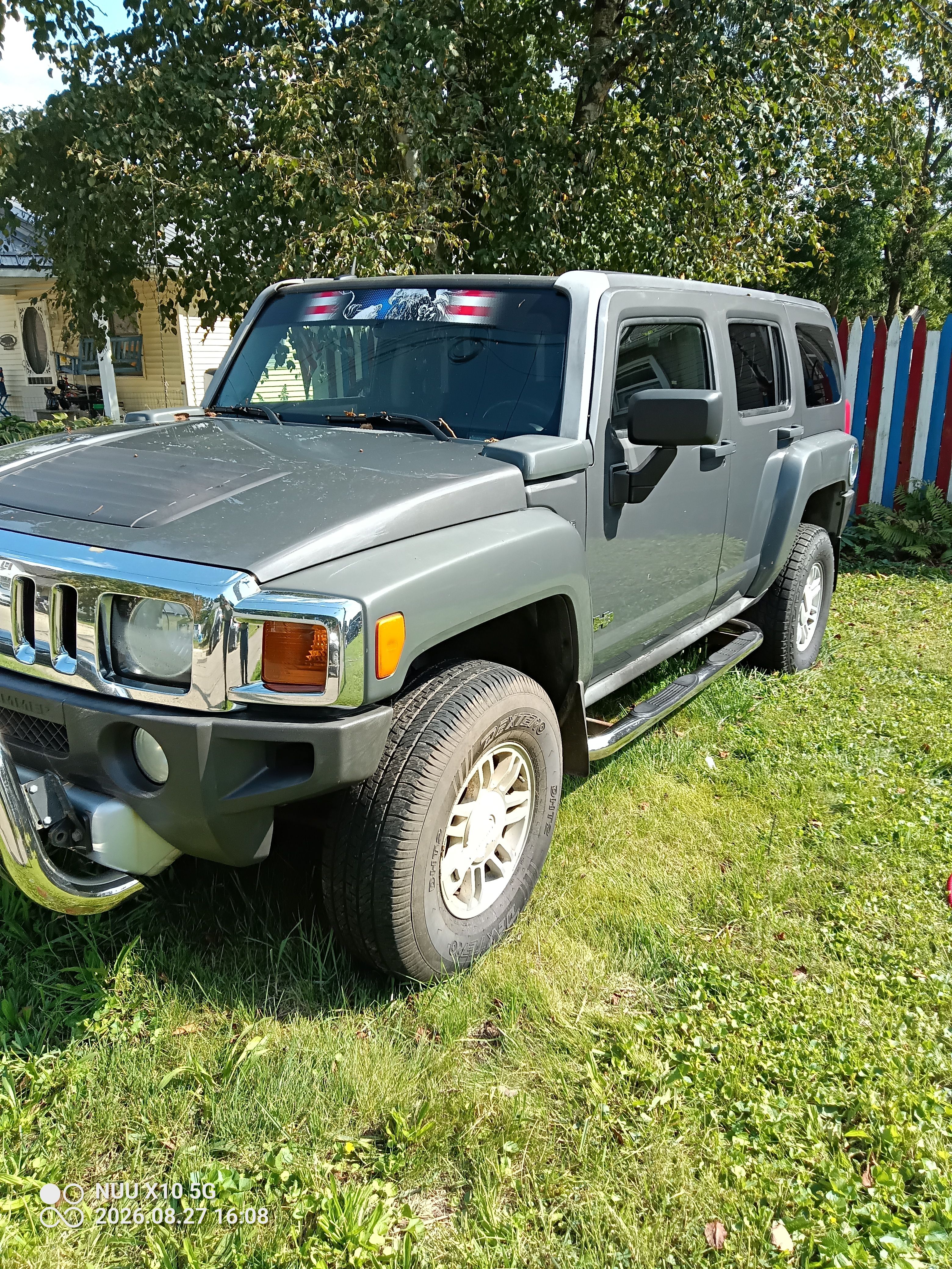 Used 2008 HUMMER H3 AWD/4WD image 2