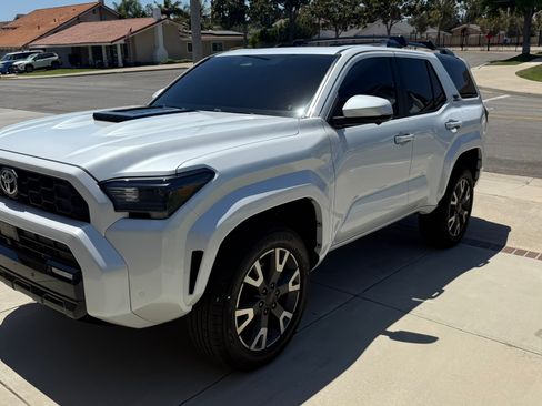 Used 2025 Toyota 4Runner TRD Sport Premium AWD/4WD image 13