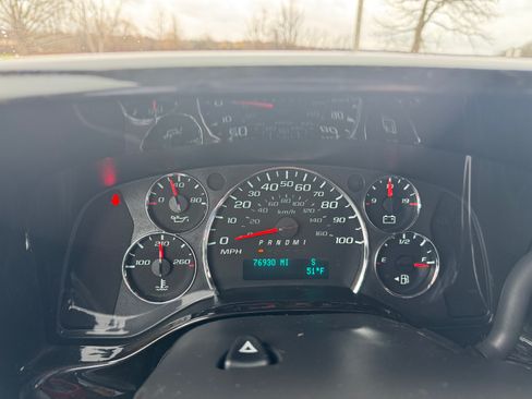 Used 2016 GMC Savana 2500 Extended image 18