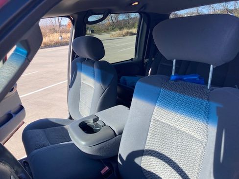 Used 2003 Ford F150 XLT image 13