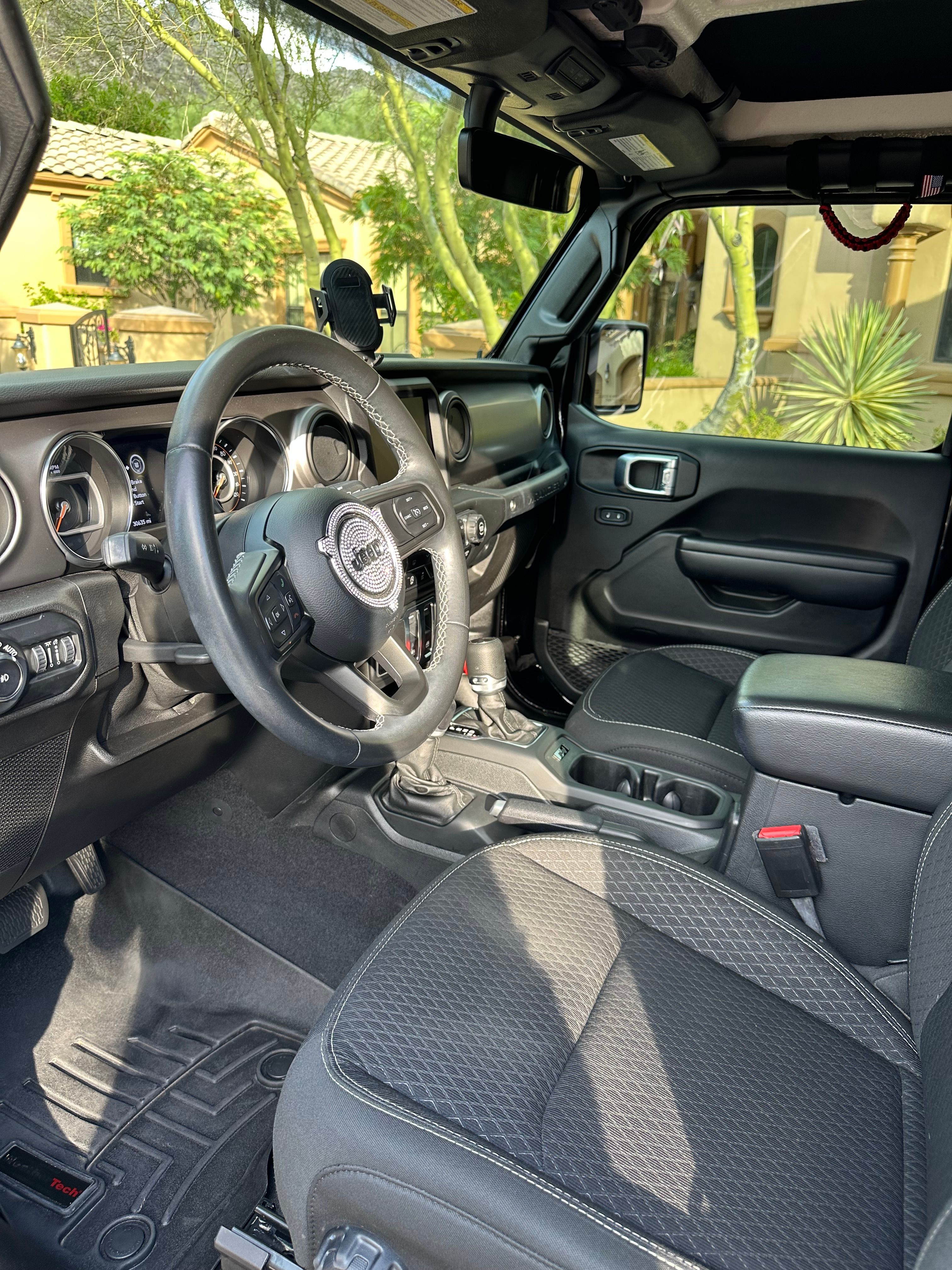 Used 2021 Jeep Wrangler Sport AWD/4WD image 12