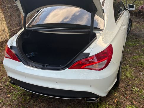 Used 2014 Mercedes-Benz CLA 250 image 12