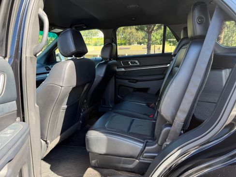 Used 2016 Ford Explorer Limited w/ Equipment Group 301A image 15