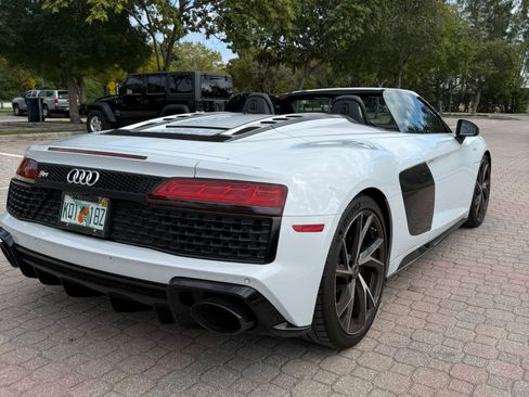 Used 2023 Audi R8 V10 performance image 5