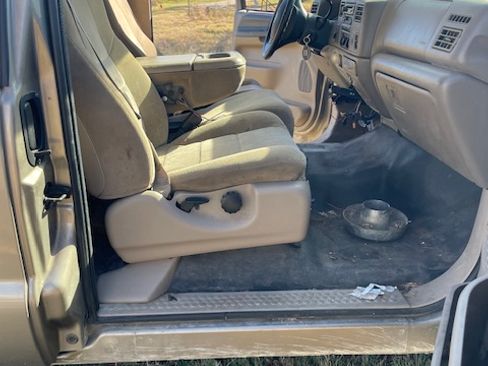 Used 2003 Ford F350 4x4 SuperCab DRW Super Duty image 2