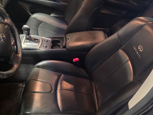 Used 2013 INFINITI G37 Journey w/ Premium Pkg image 13