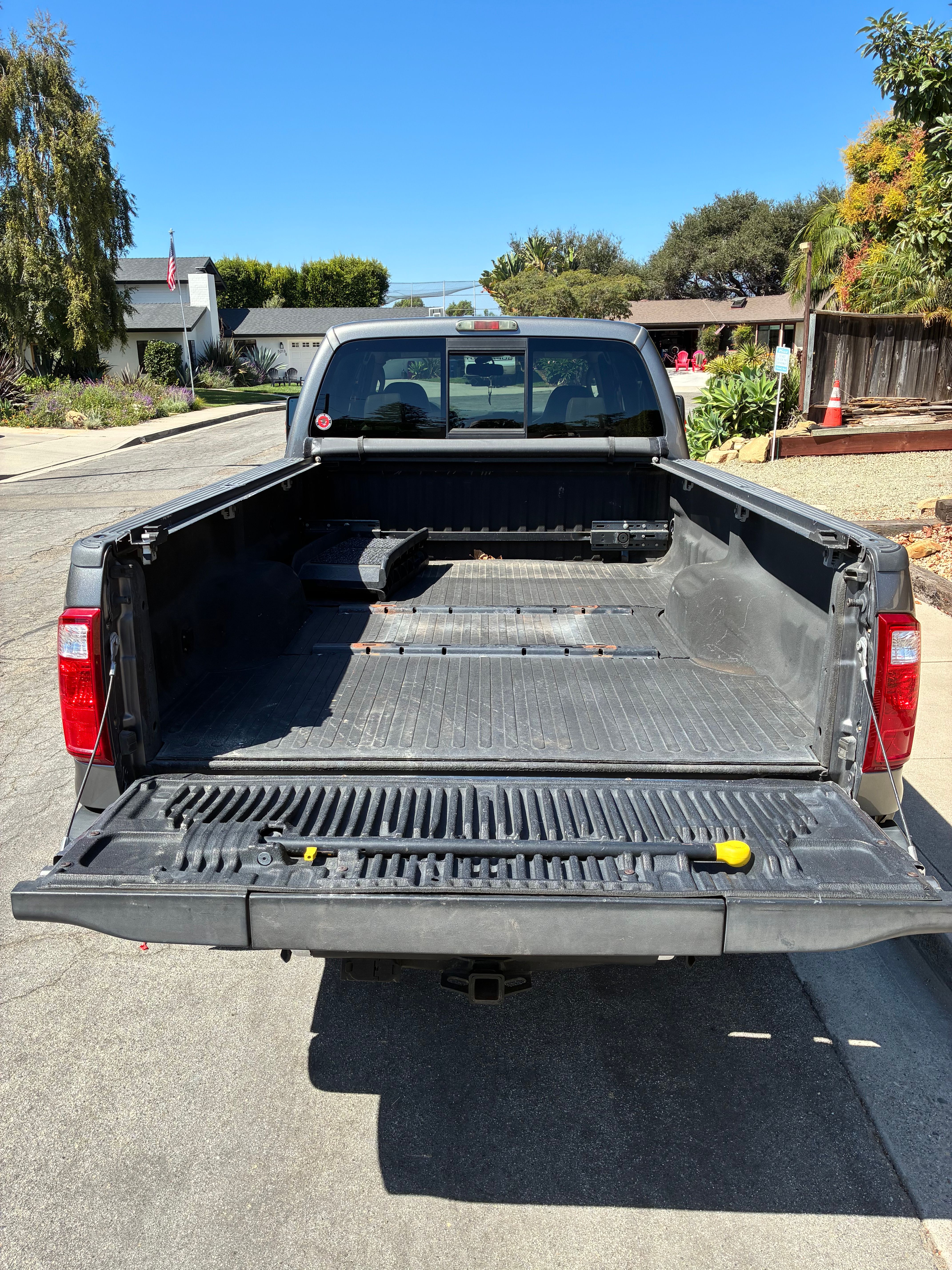 Used 2010 Ford F350 Lariat AWD/4WD image 9